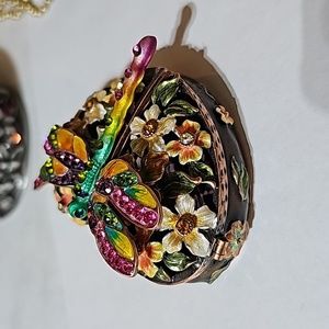 Rucinni Dragonfly Flowers Trinket Box Crystals